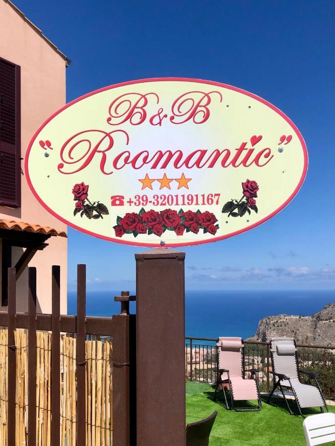B&B Roomantic & Piscina Idromassaggio 체팔루 외부 사진
